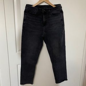 American Eagle Mom Jean